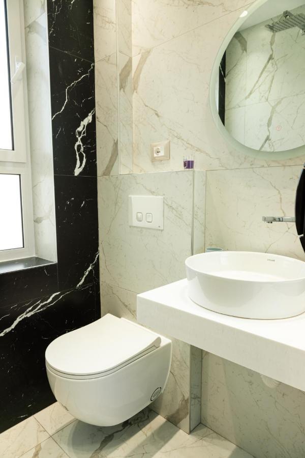 Tranquil Studio In Тирана Екстер'єр фото